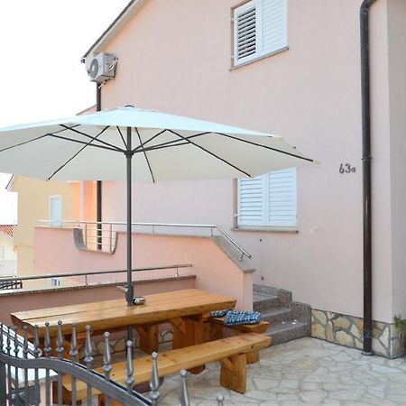 Apartments Bozic Novi Vinodolski Extérieur photo