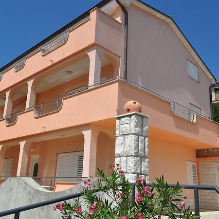 Apartments Bozic Novi Vinodolski Extérieur photo