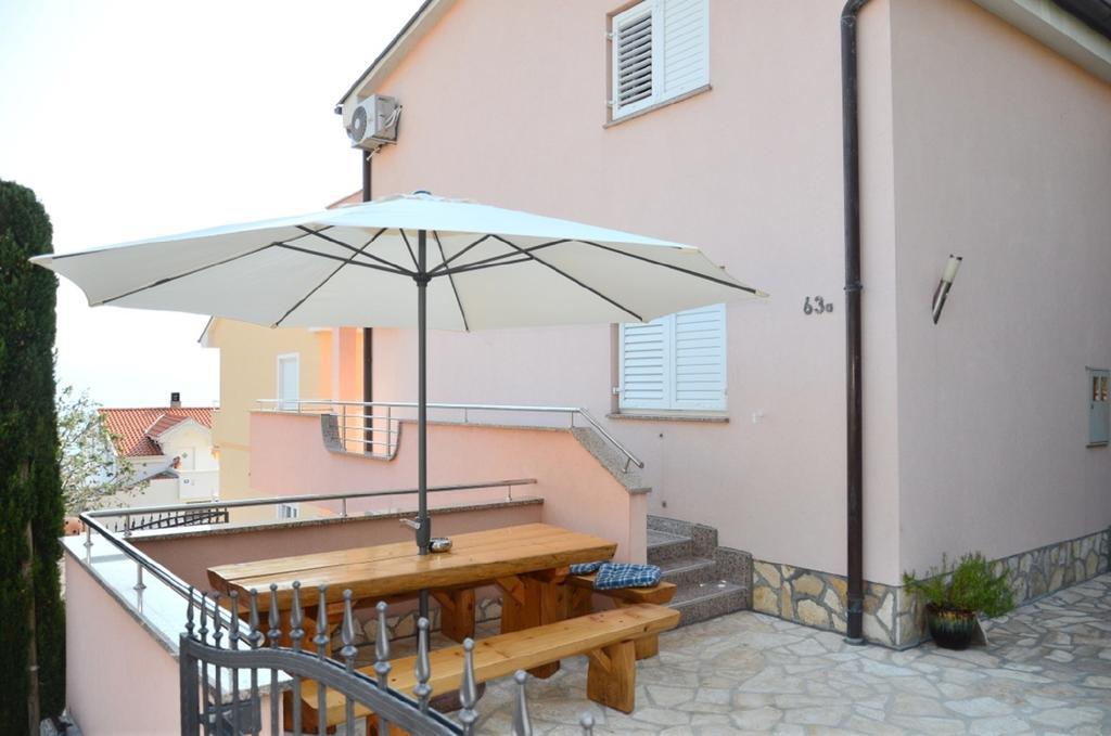 Apartments Bozic Novi Vinodolski Extérieur photo