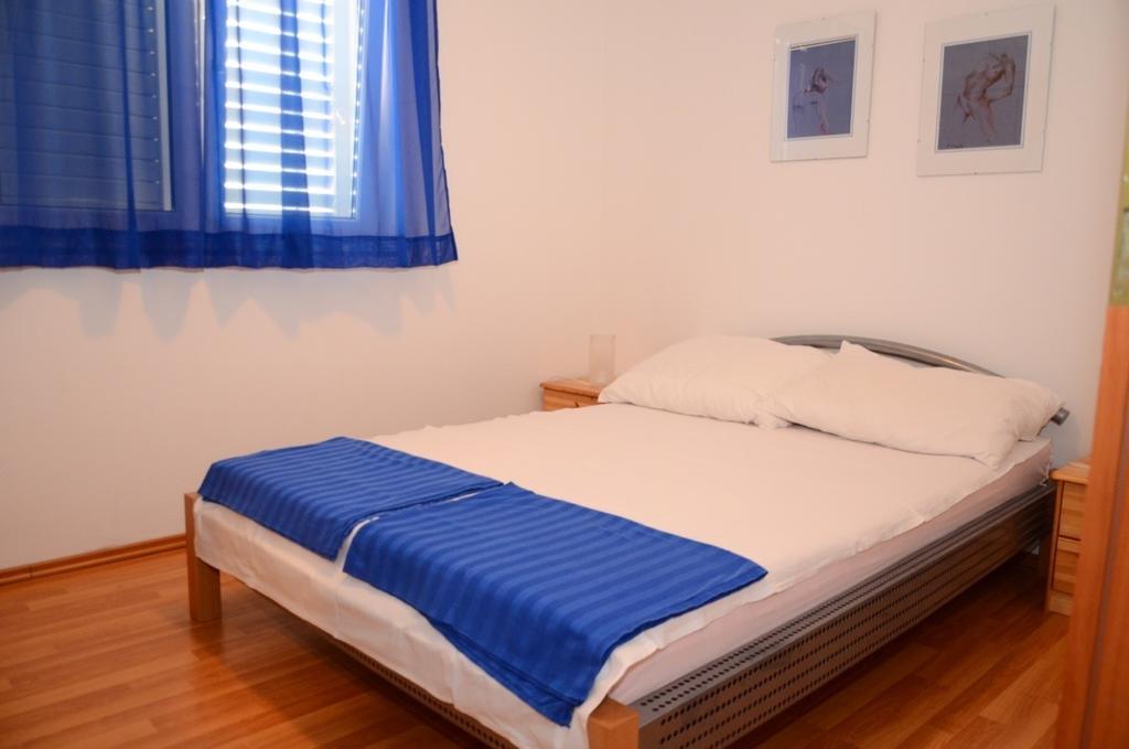 Apartments Bozic Novi Vinodolski Extérieur photo